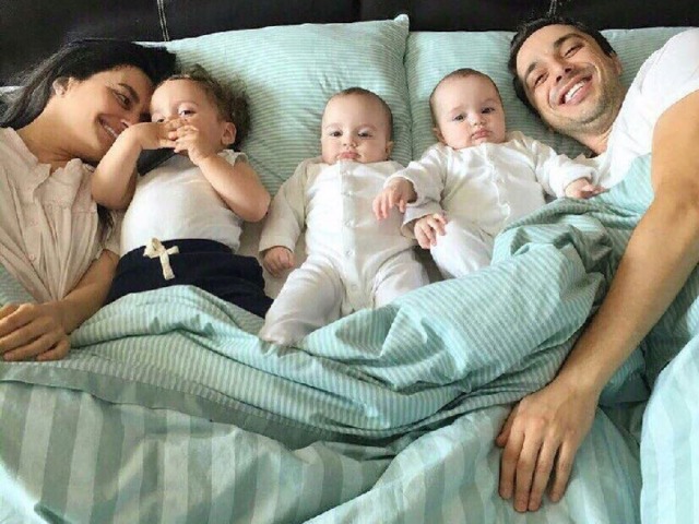 Давайте поговорим о том, кто как слушается родителей. Скажите, что именно вы делаете, слушаясь родителей? А что будет, если не слушаться родителей?  